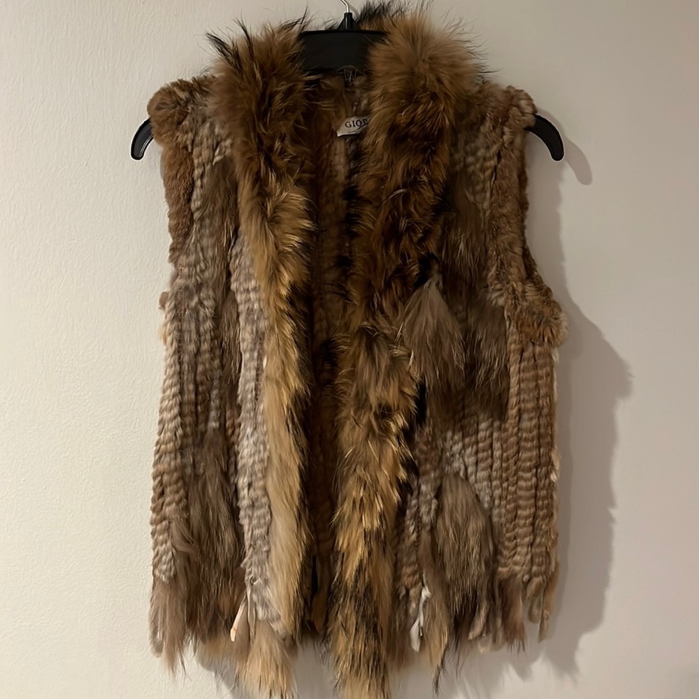 Fur vest